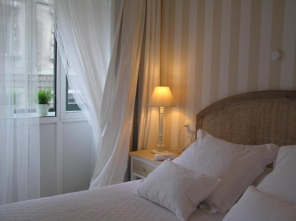 Hotel Central By Myhousespain Gijón Rom bilde