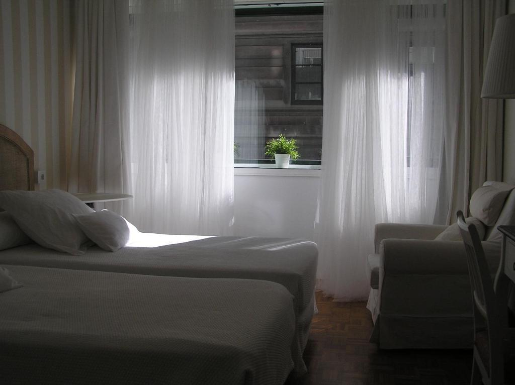 Hotel Central By Myhousespain Gijón Rom bilde