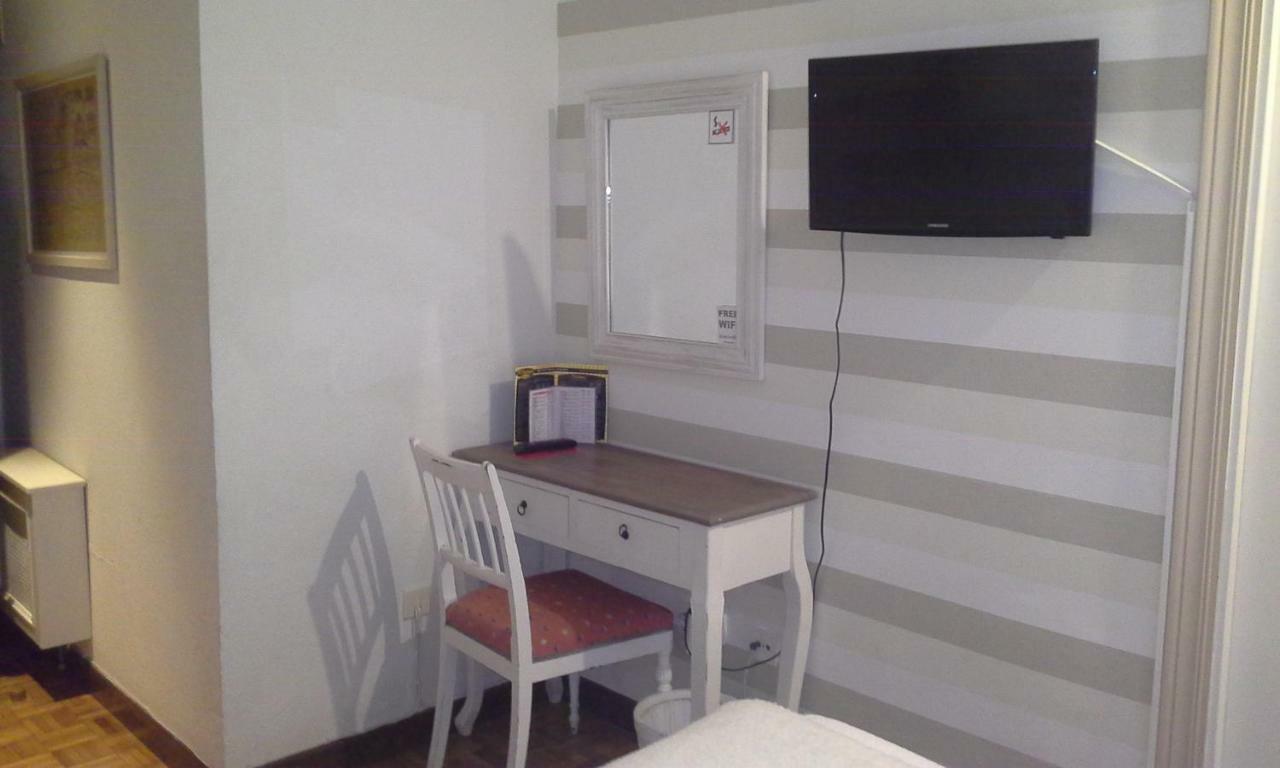 Hotel Central By Myhousespain Gijón Eksteriør bilde
